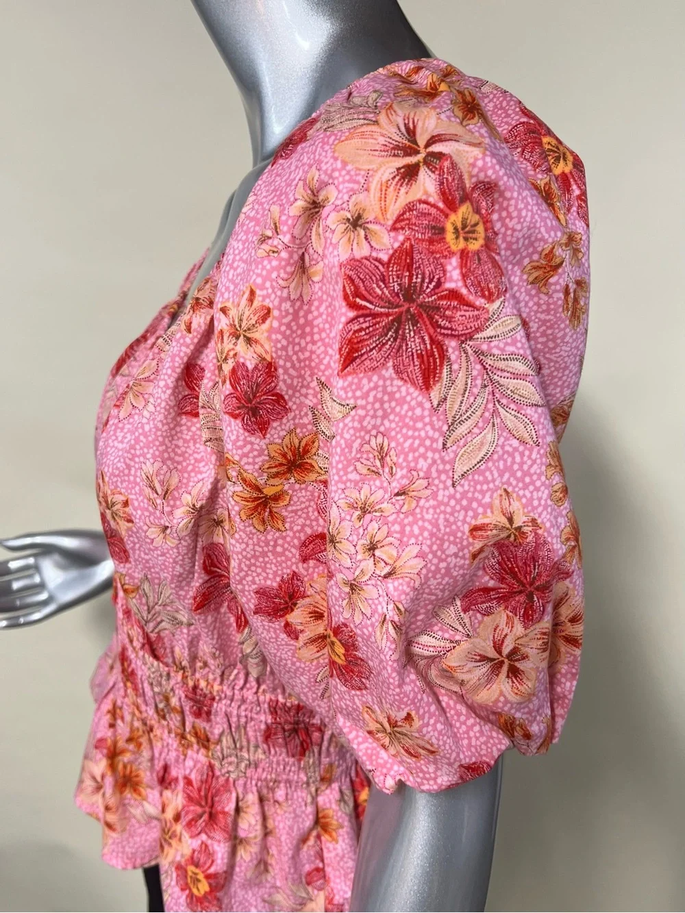 LOFT Pink Floral Puff Sleeve V Neck Blouse Smocked Waist Feminine SMALL PETITE